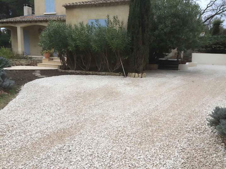 Aménagement extérieur Pernes-les-Fontaines